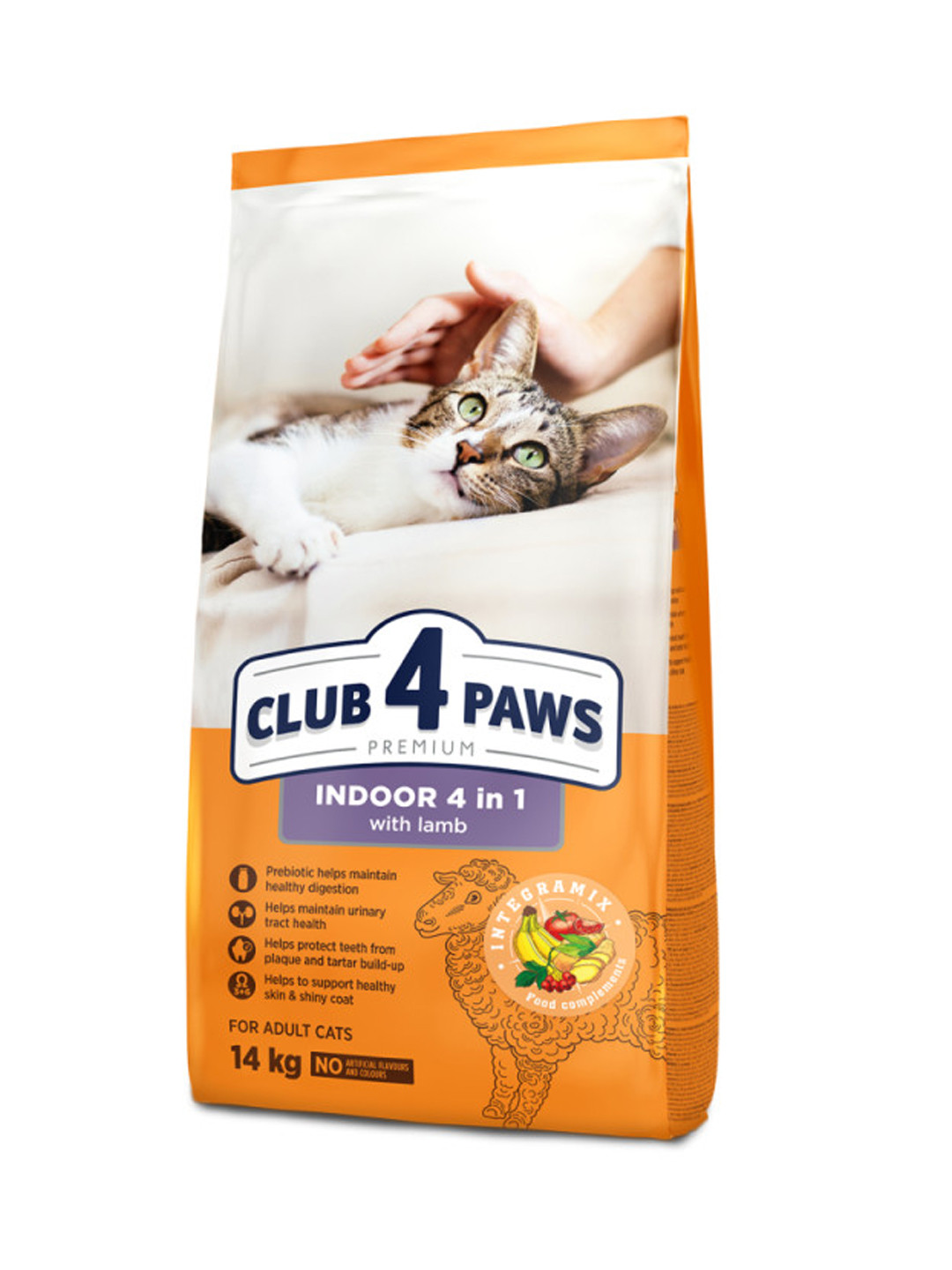Сухой корм Club 4 Paws Premium для взрослых кошек живущих в помещении с ягненком, 14г