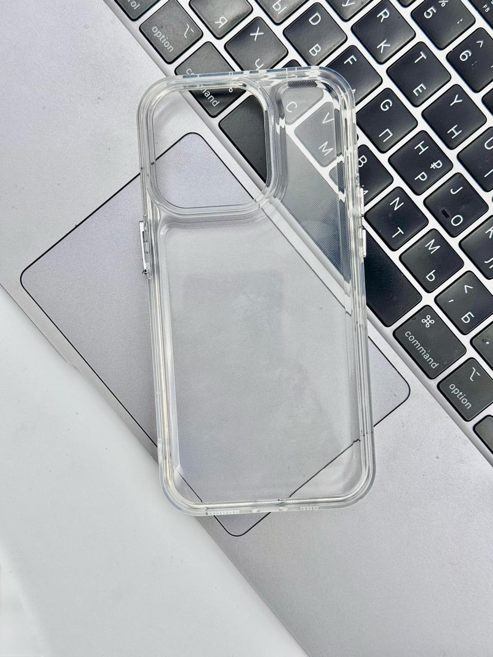 Прозрачный чехол для iPhone 14 Pro