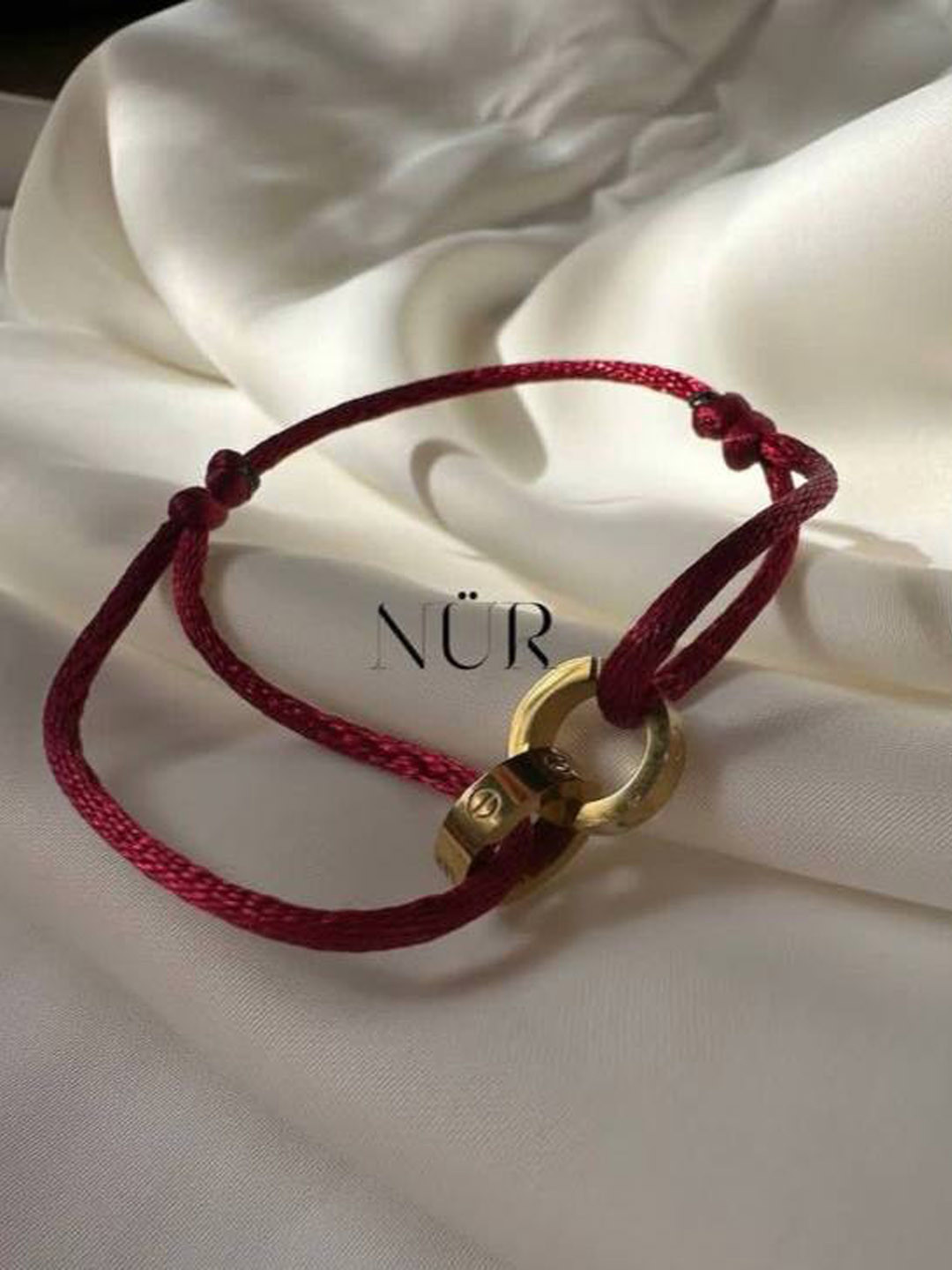 Браслет нить Cartier