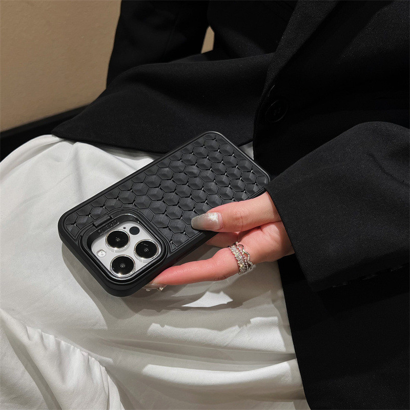 Чехол на iPhone