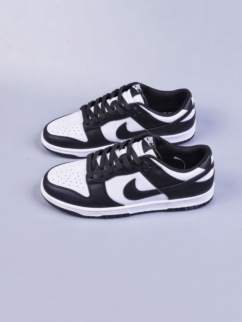 Кроссовки Nike