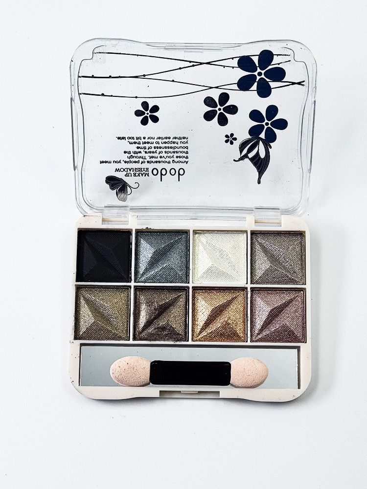 Тени для век Dodo Girl Make Up Eyeshadow