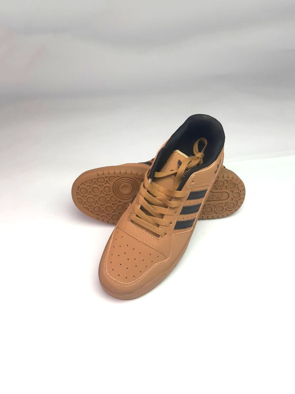 Кроссовки addidas