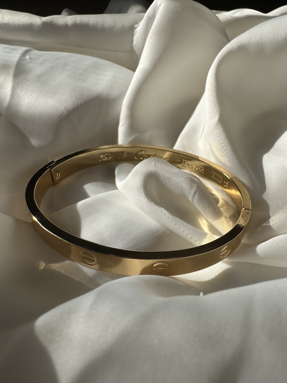 Браслет Cartier стальной с камнем