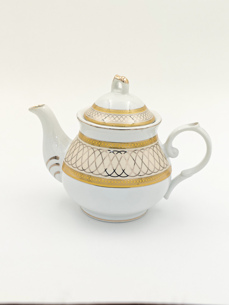Фарфоровый чайник «Royal Gold» 1л