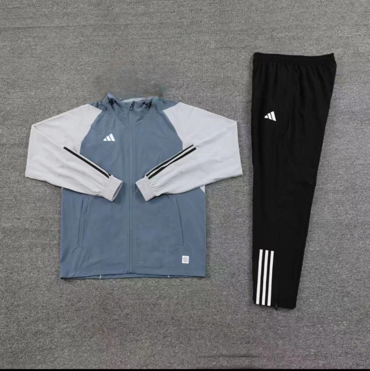 Спортивный костюм Adidas Tiro 23 Training