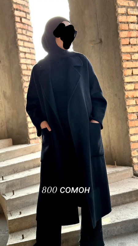 Пальто шерстяное