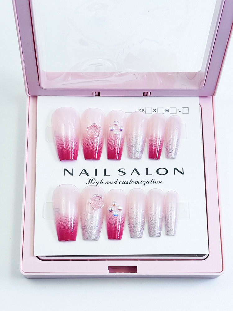 Накладные ногти Nail Salon с блестками и 3D-декором — градиент розово-серебристый (12 штук)